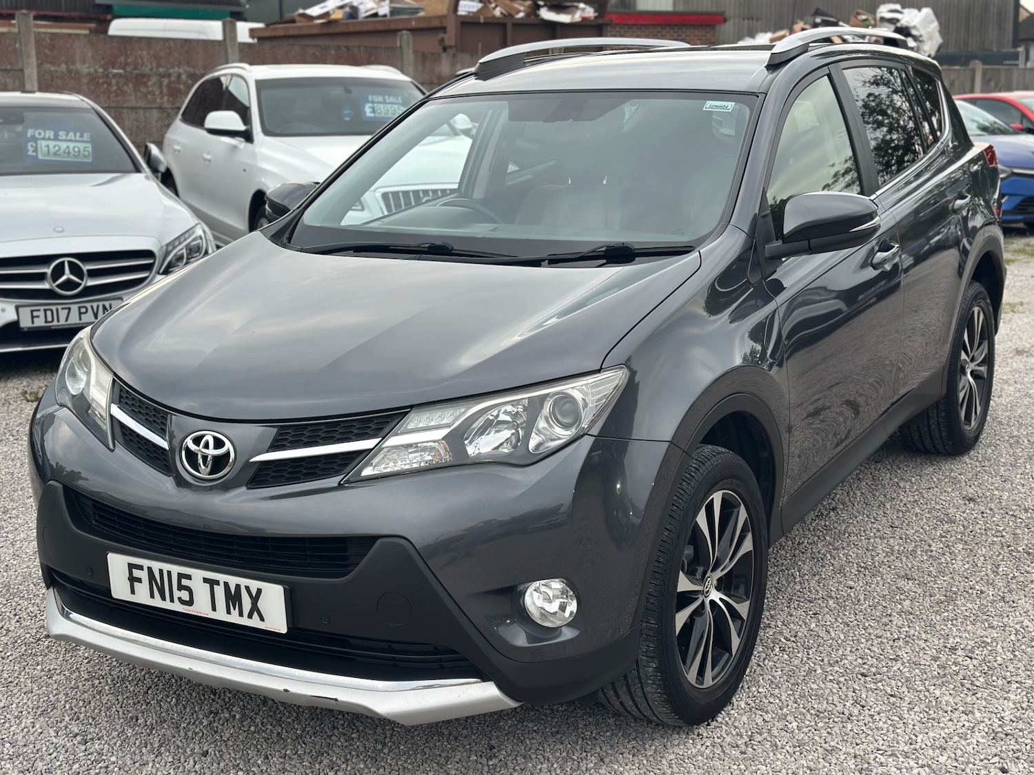 Used Toyota RAV4 2015 for sale - 76153959: Photo 41