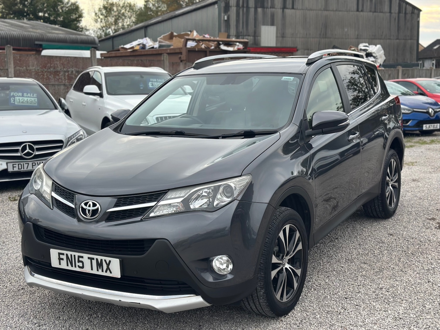 Used Toyota RAV4 2015 for sale - 76153959: Photo 43