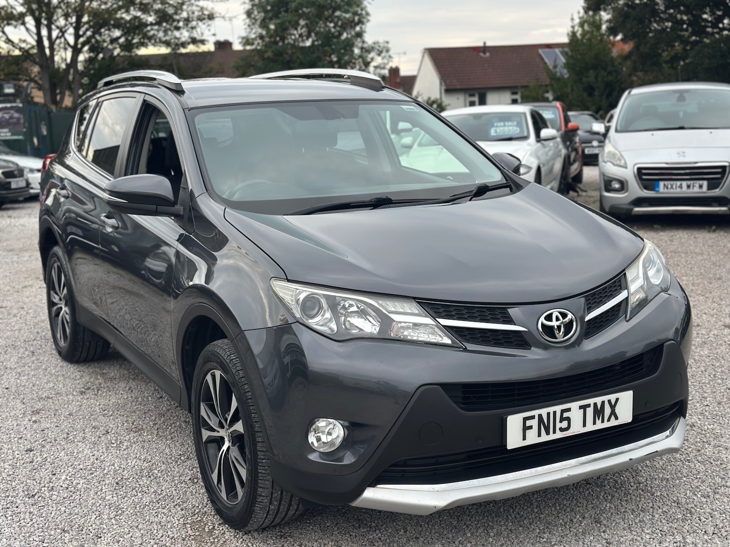 Used Toyota RAV4 2015 for sale - 76153959: Photo 45