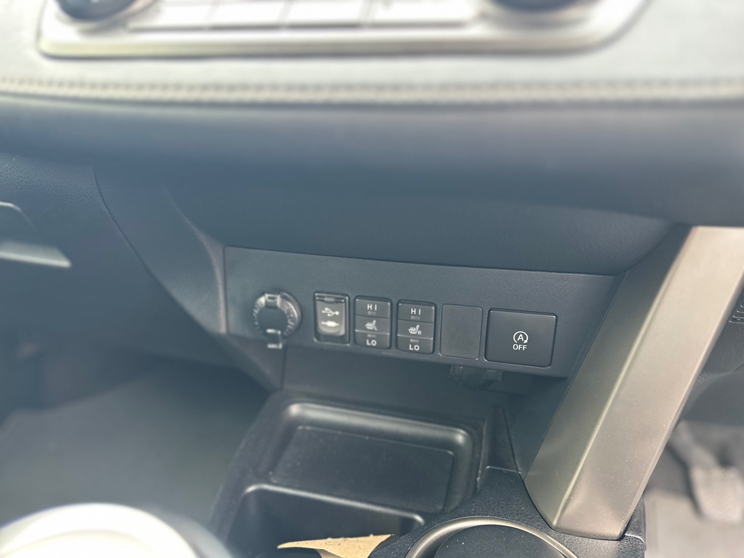 Used Toyota RAV4 2015 for sale - 76153959: Photo 54