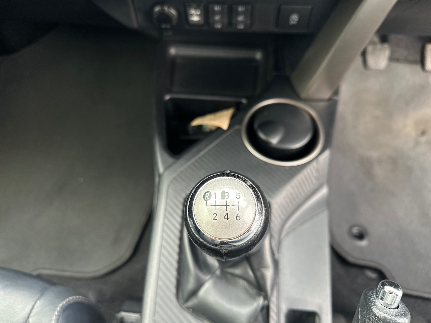 Used Toyota RAV4 2015 for sale - 76153959: Photo 55