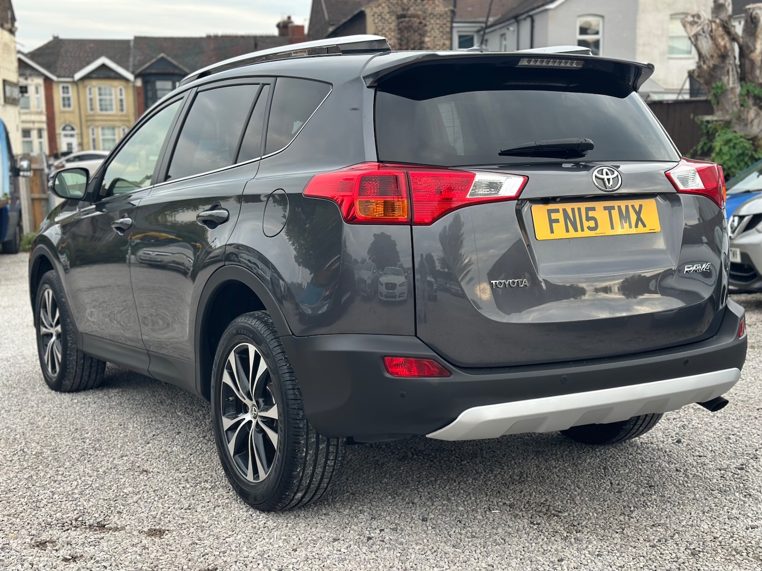 Used Toyota RAV4 2015 for sale - 76153959: Photo 8