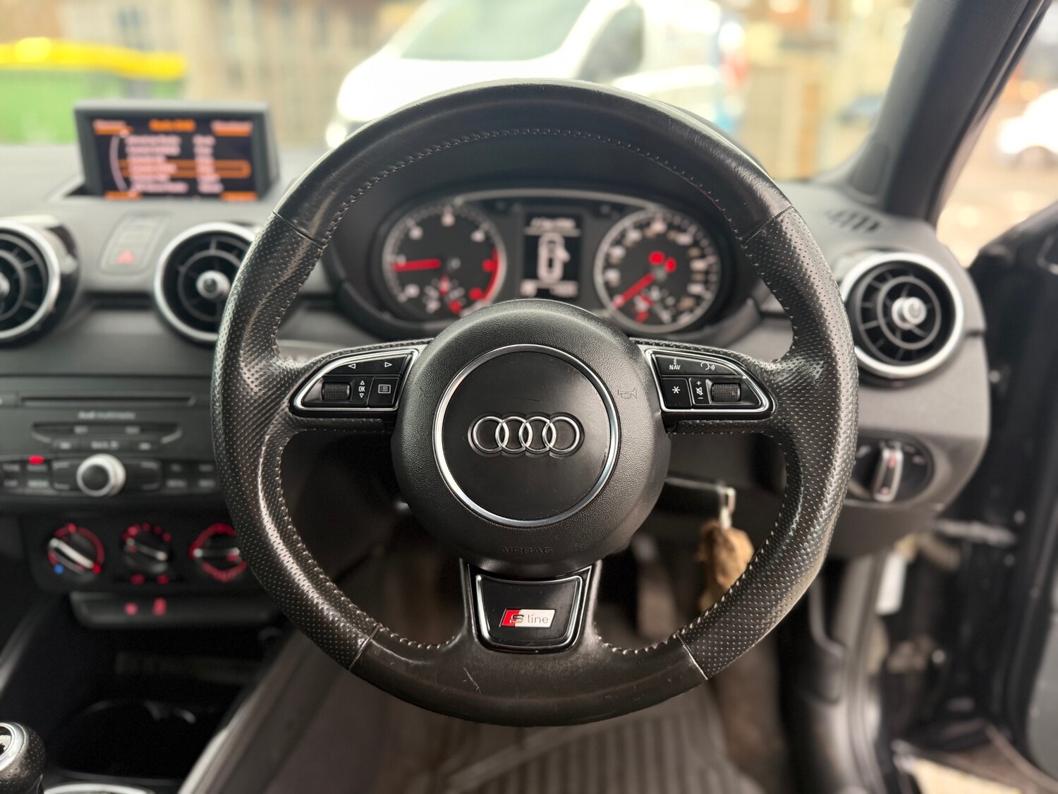 Used Audi A1 2013 for sale - 78141629: Photo 40