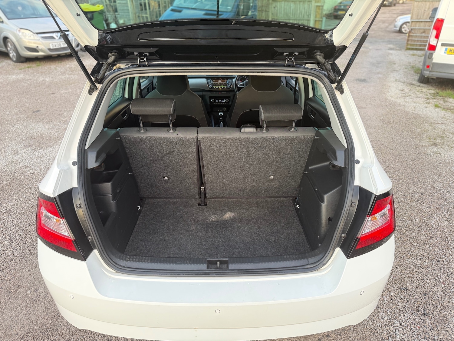 Used Skoda Fabia 2015 for sale - 77483247: Photo 13