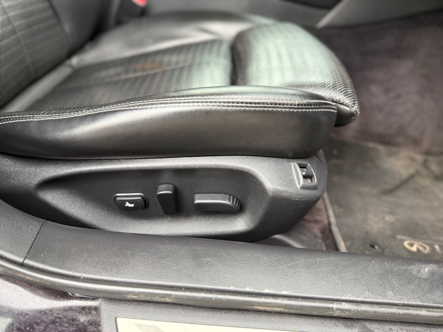 Used Infiniti Q50 2014 for sale - 77149688: Photo 46