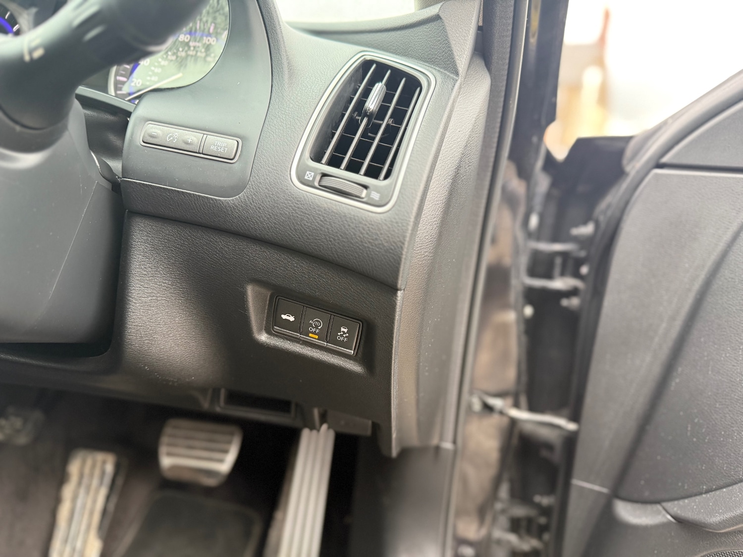 Used Infiniti Q50 2014 for sale - 77149688: Photo 47