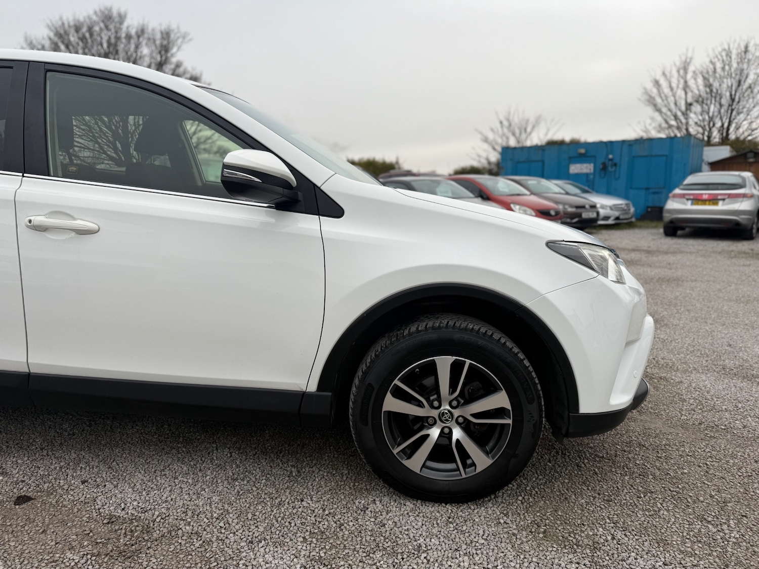 Used Toyota RAV4 2017 for sale - 77019455: Photo 25