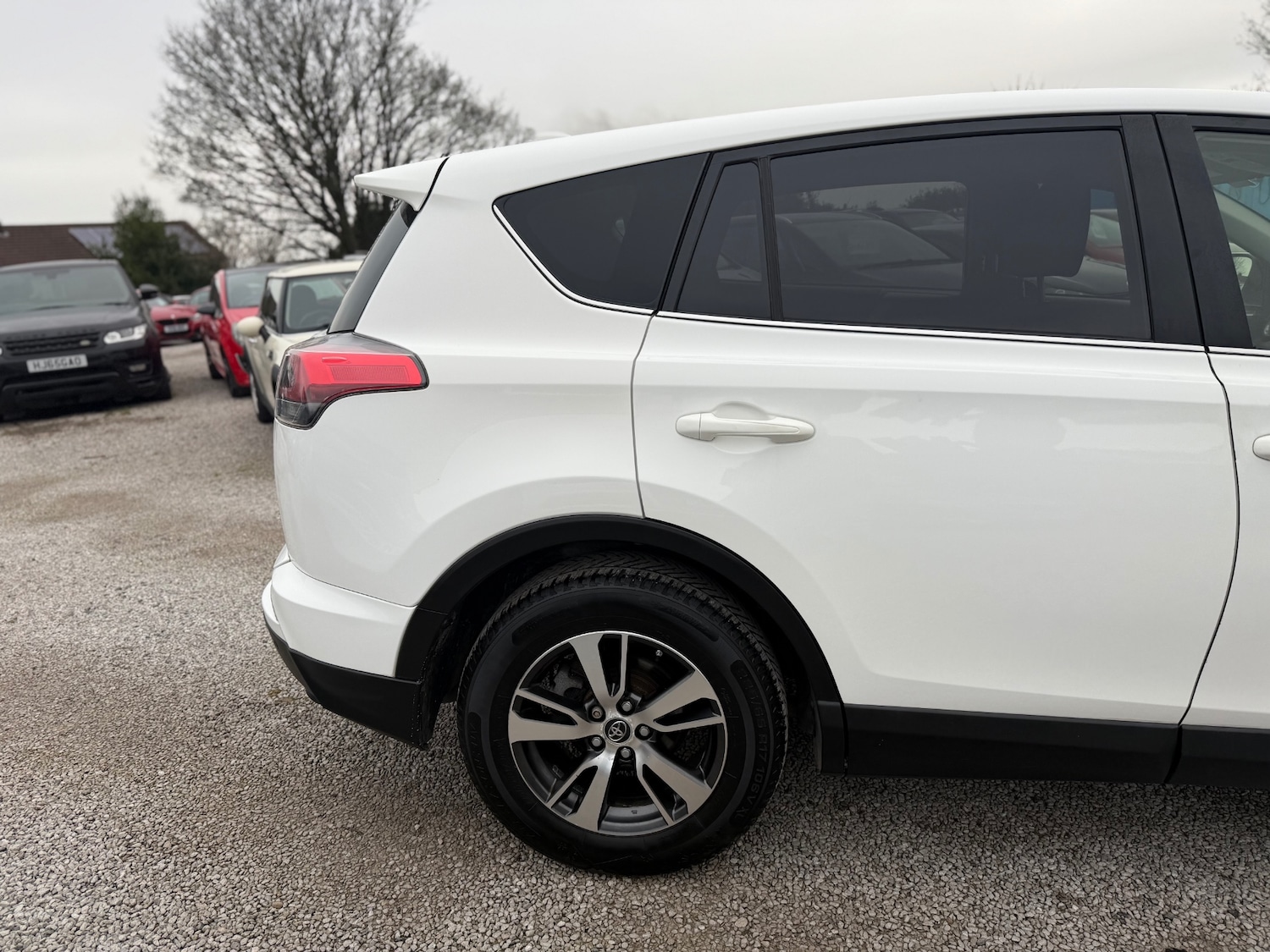 Used Toyota RAV4 2017 for sale - 77019455: Photo 26