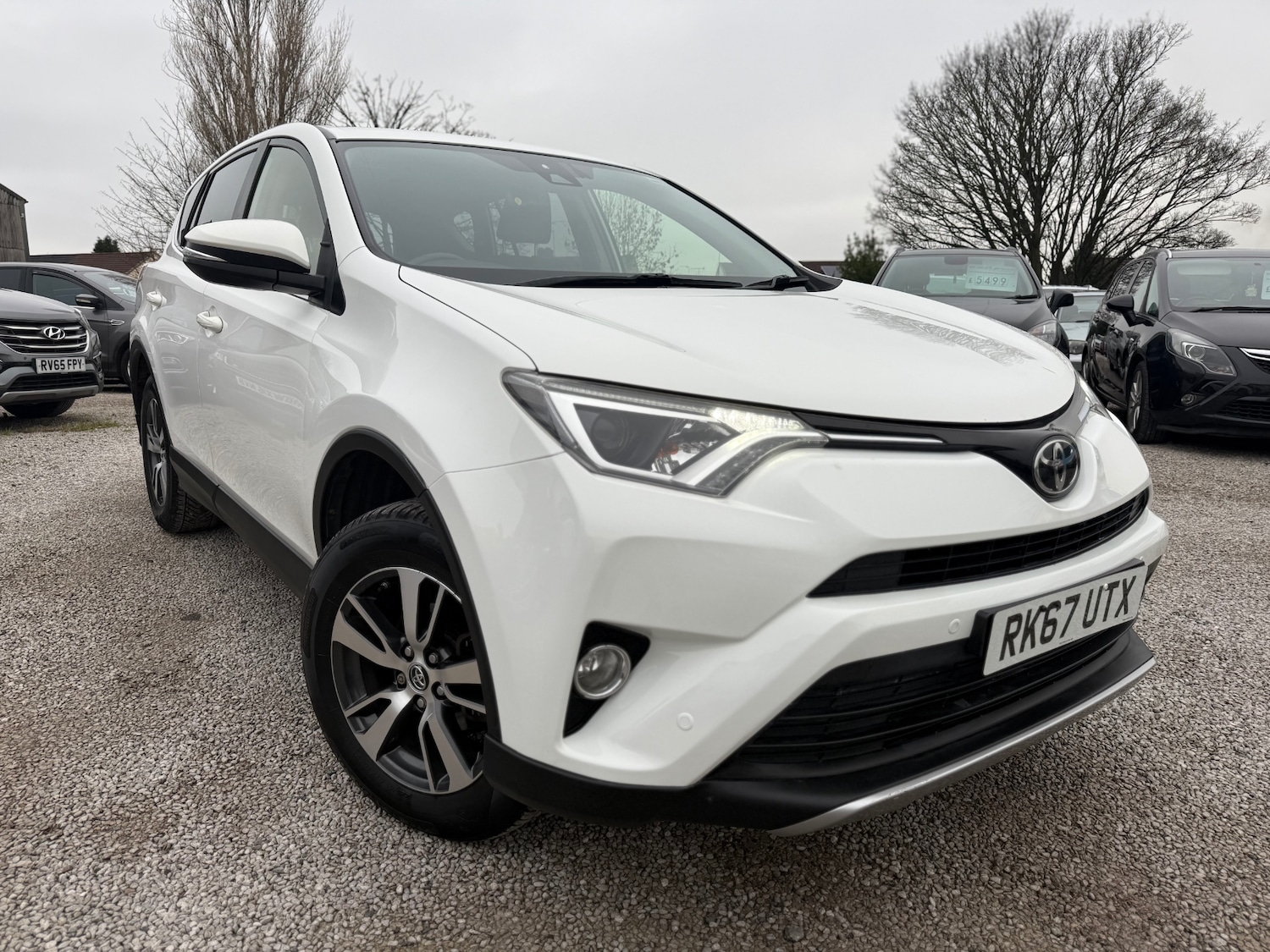 Used Toyota RAV4 2017 for sale - 77019455: Photo 3