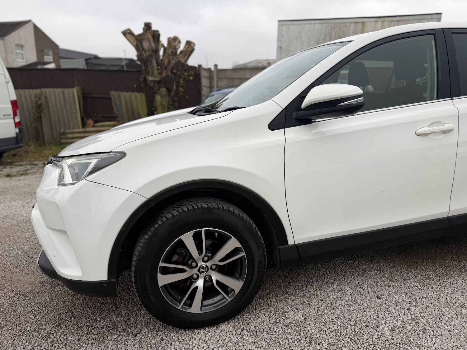 Used Toyota RAV4 2017 for sale - 77019455: Photo 30