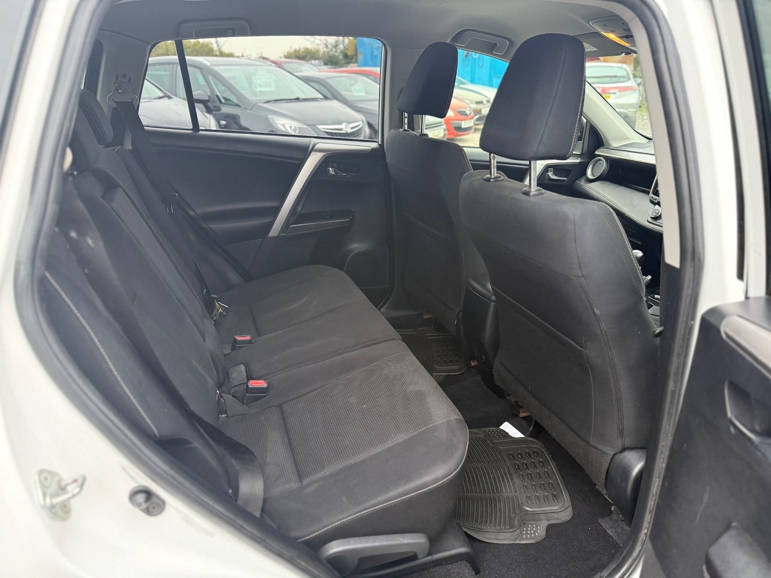 Used Toyota RAV4 2017 for sale - 77019455: Photo 36