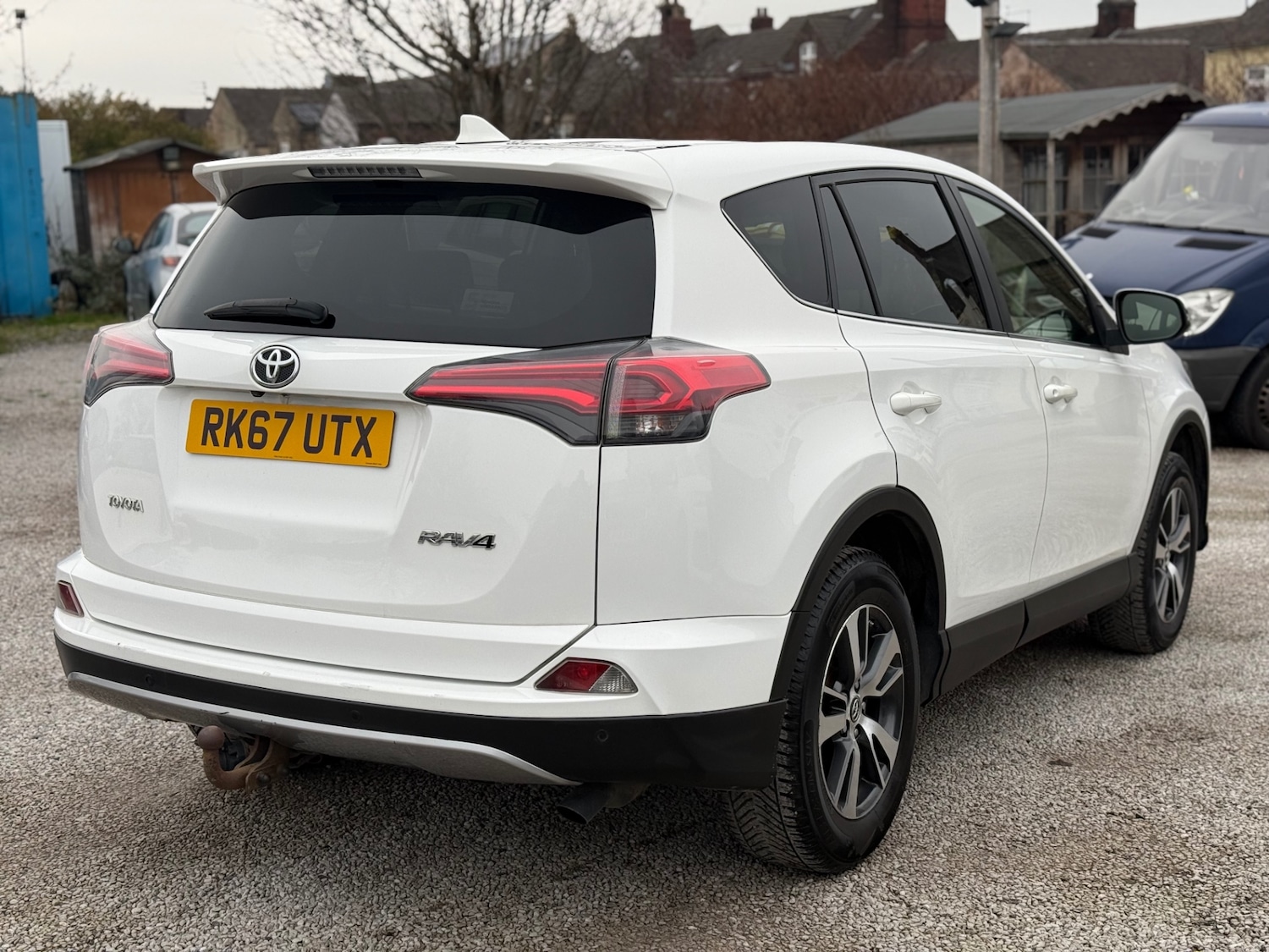 Used Toyota RAV4 2017 for sale - 77019455: Photo 5