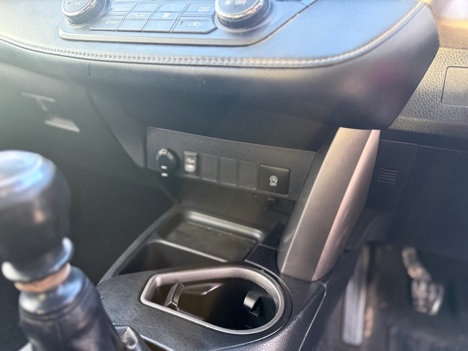 Used Toyota RAV4 2017 for sale - 77019455: Photo 60