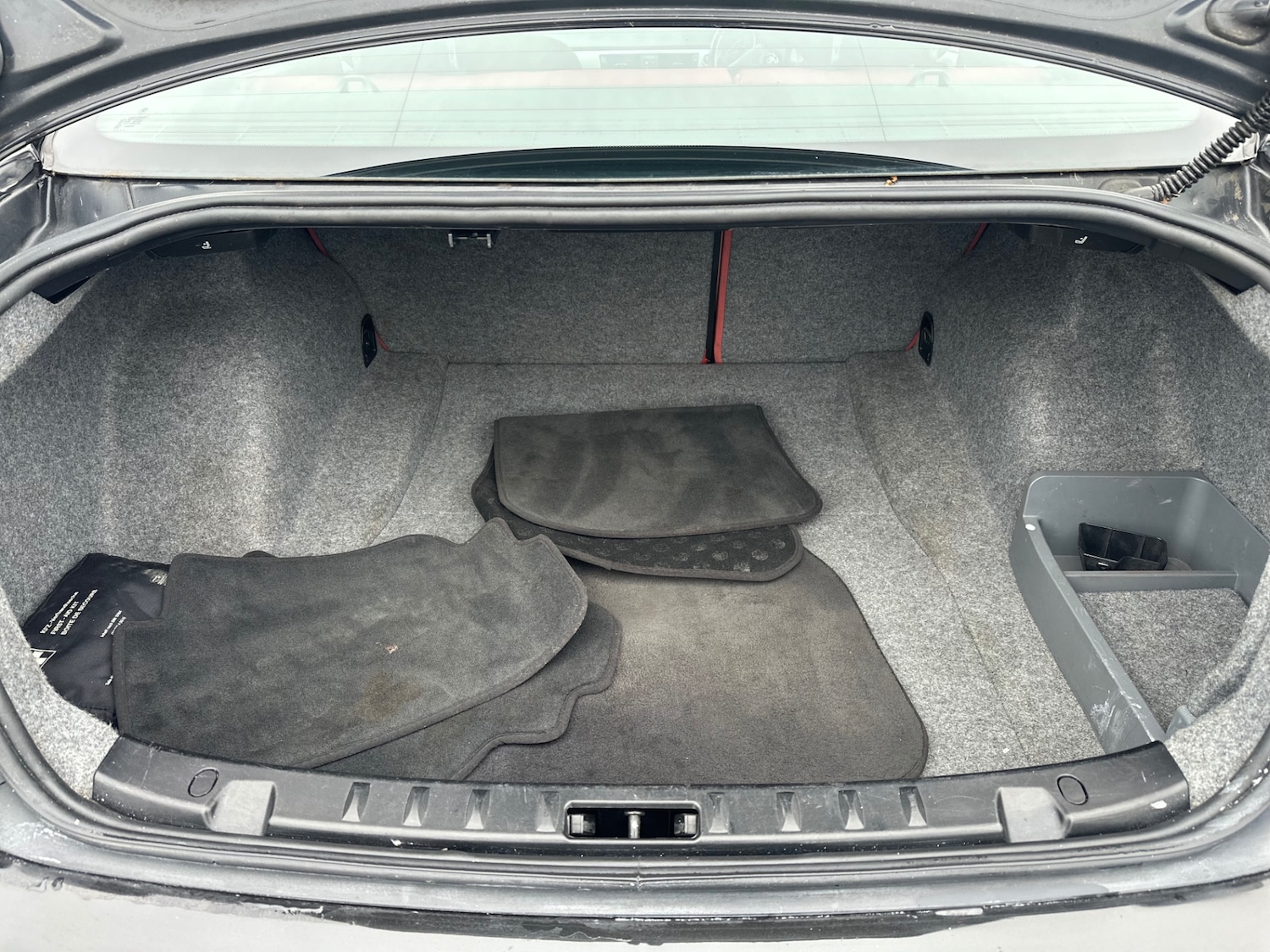 Used BMW 3 Series 2011 for sale - 76265437: Photo 15