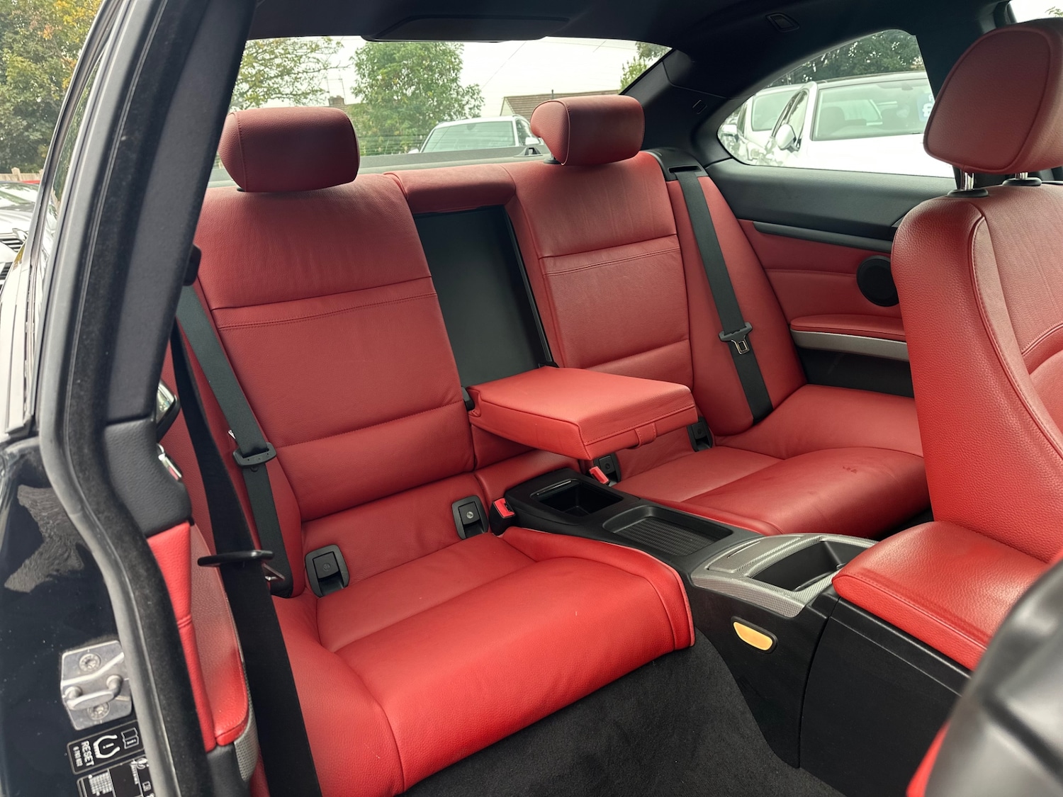 Used BMW 3 Series 2011 for sale - 76265437: Photo 16