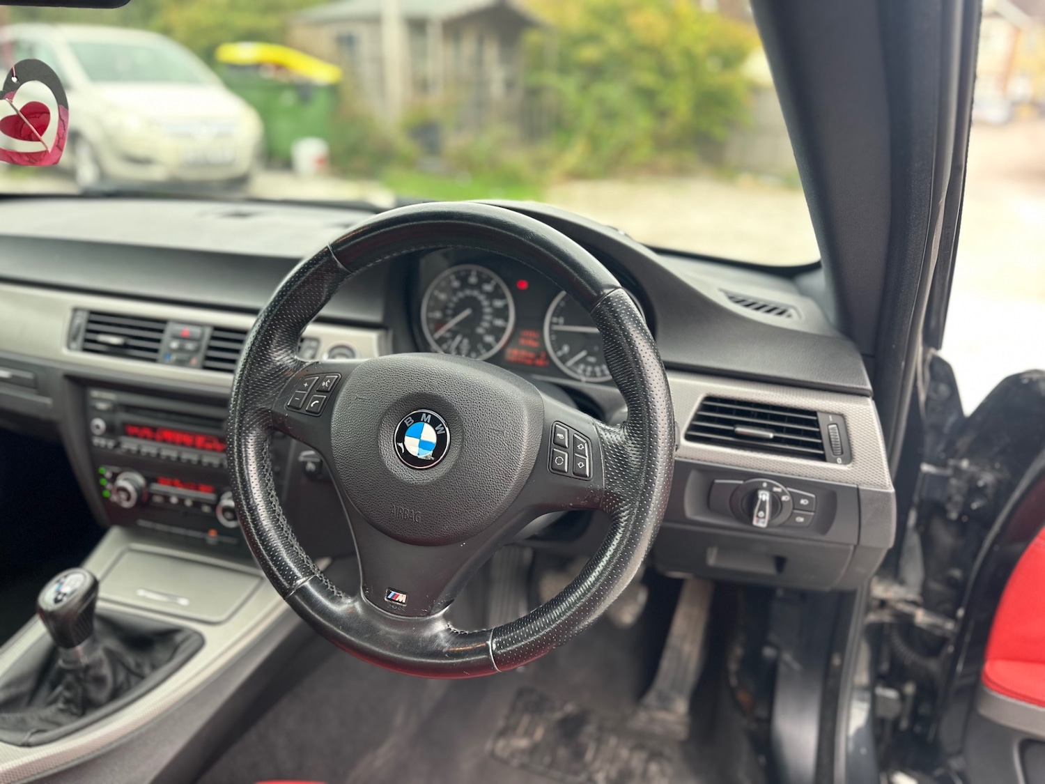 Used BMW 3 Series 2011 for sale - 76265437: Photo 18