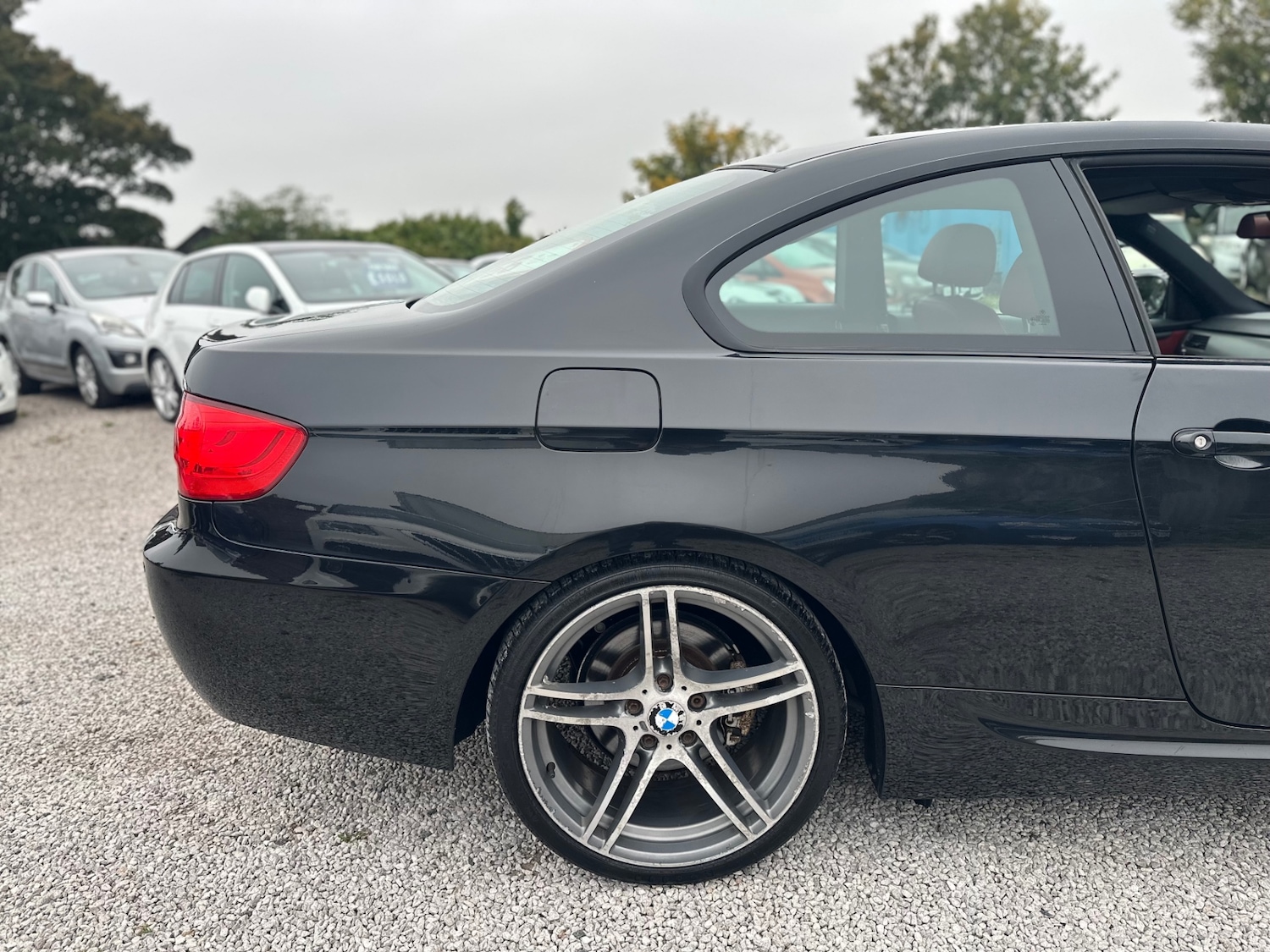 Used BMW 3 Series 2011 for sale - 76265437: Photo 28