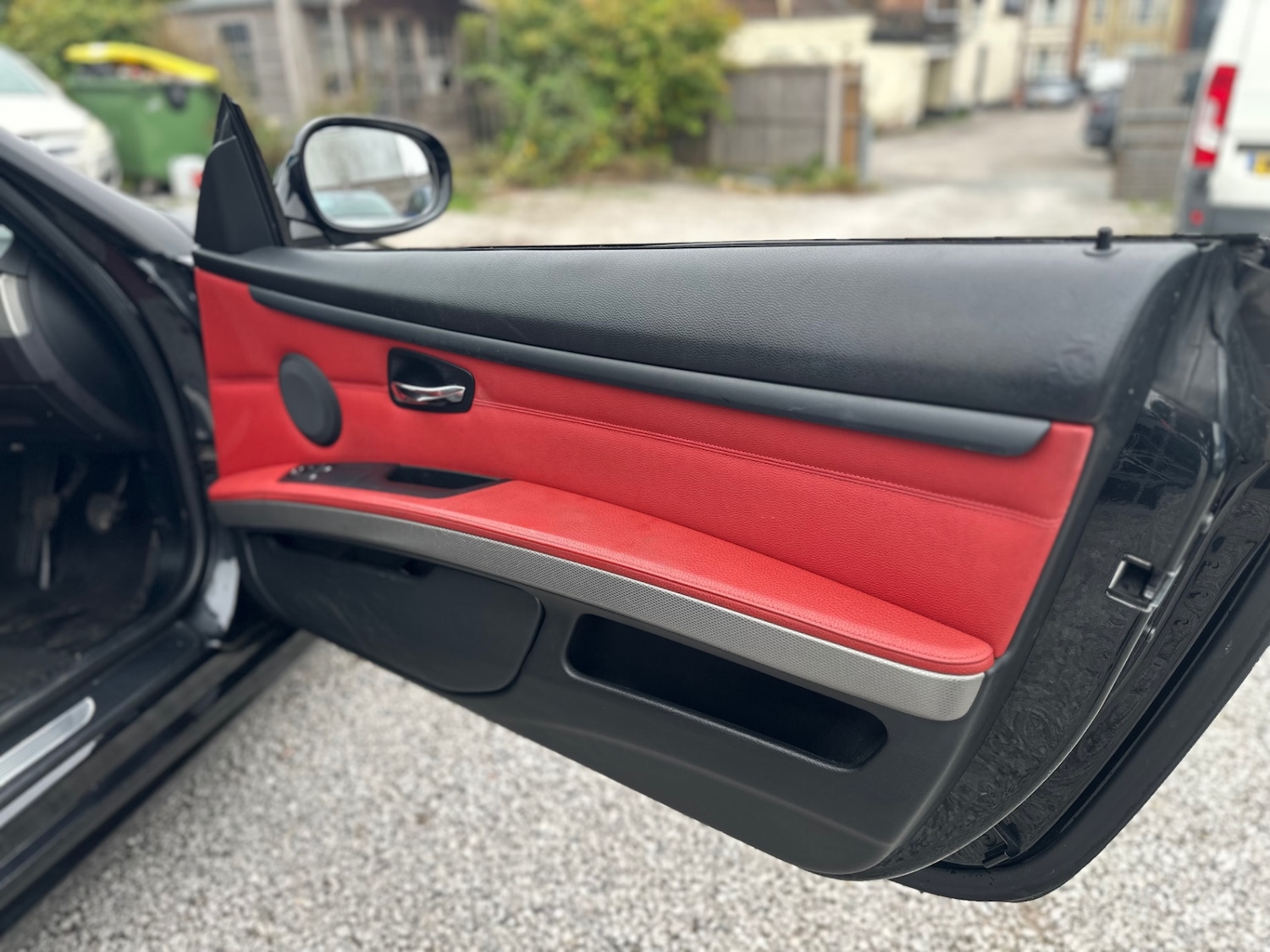 Used BMW 3 Series 2011 for sale - 76265437: Photo 42