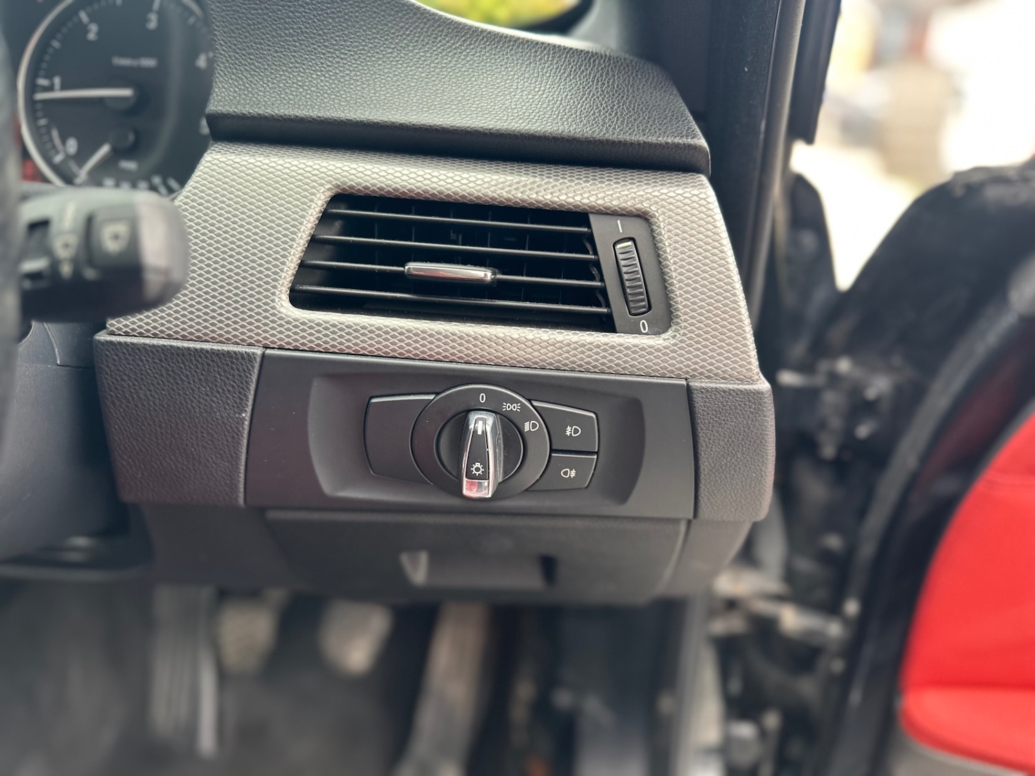 Used BMW 3 Series 2011 for sale - 76265437: Photo 44