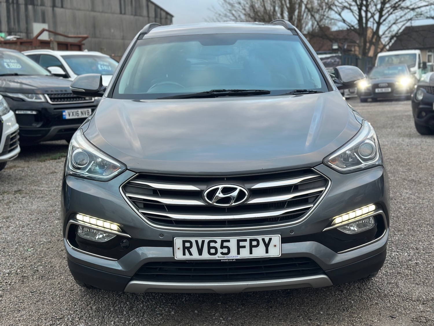 Used Hyundai Santa Fe 2015 for sale - 76919428: Photo 11