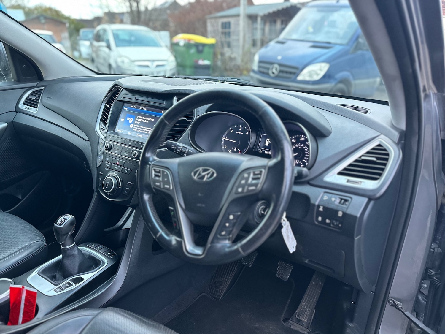 Used Hyundai Santa Fe 2015 for sale - 76919428: Photo 18