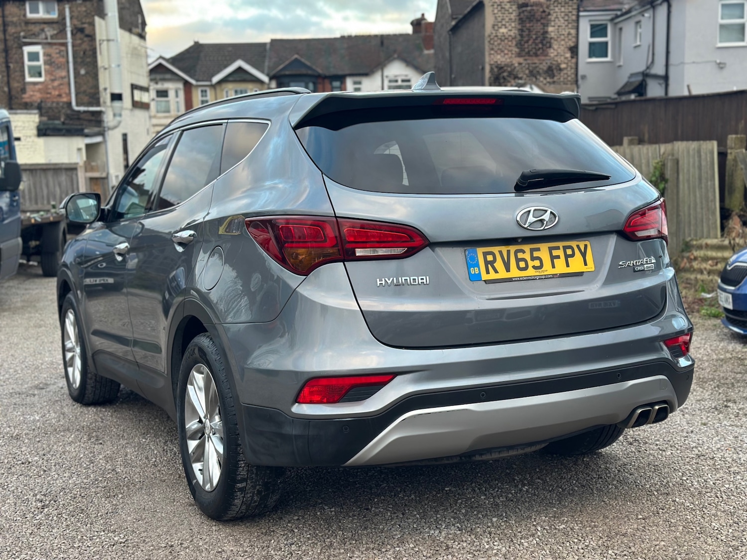 Used Hyundai Santa Fe 2015 for sale - 76919428: Photo 32