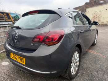 Used Vauxhall Astra 2012 for sale - 74123088: Photo