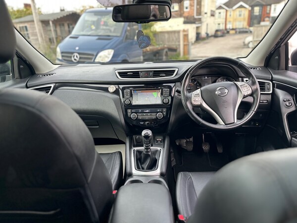 Used Nissan Qashqai 2014 for sale - 76121235: Photo 14