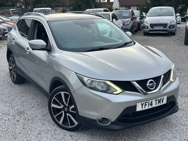 Used Nissan Qashqai 2014 for sale - 76121235: Photo 3