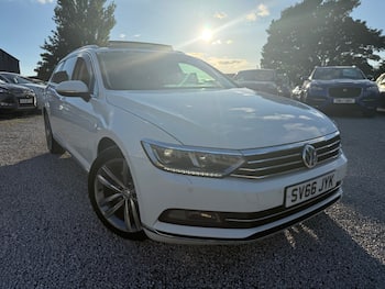 Used Volkswagen Passat 2016 for sale - 79842483: Photo