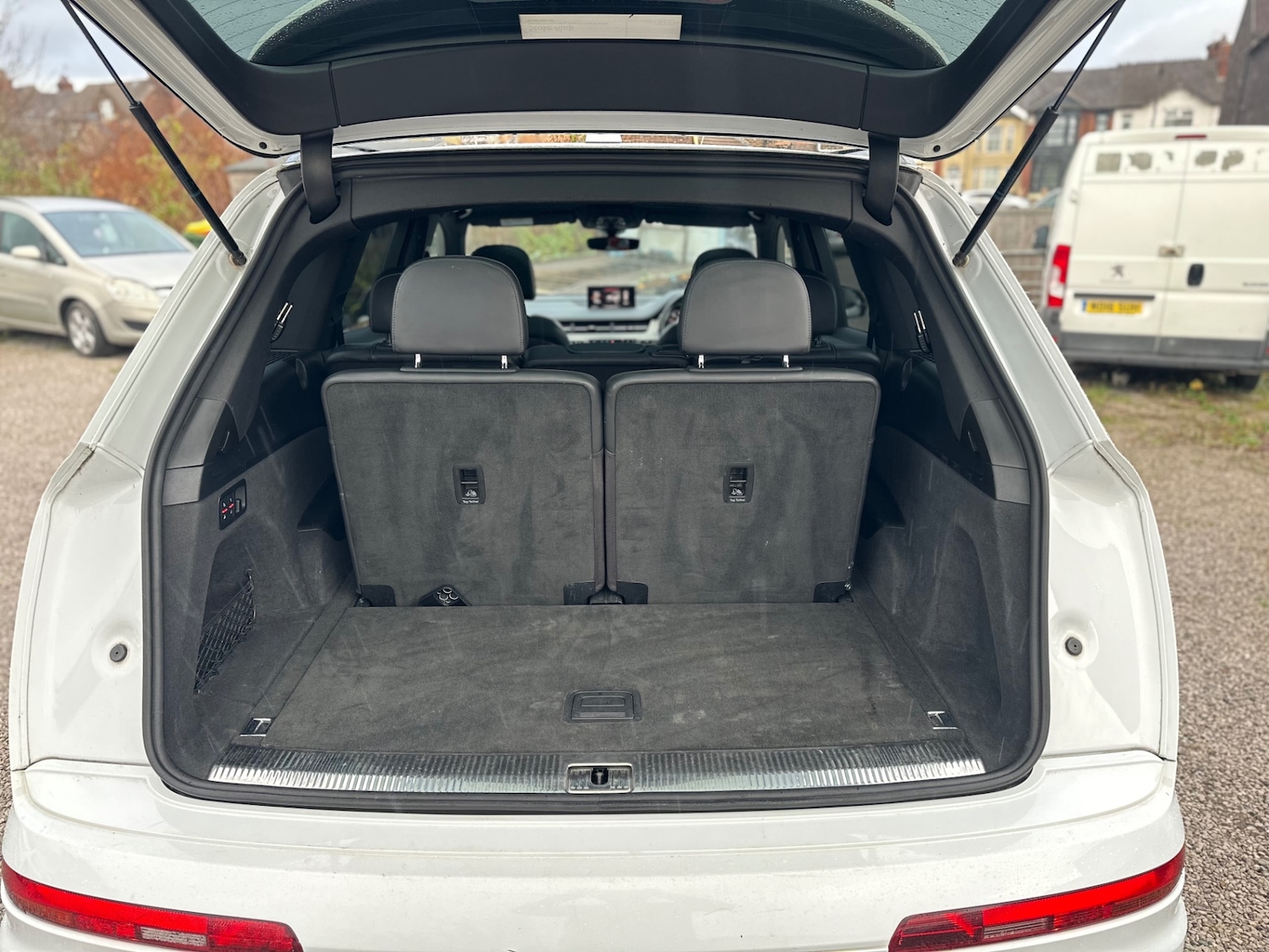 Used Audi Q7 2016 for sale - 76614286: Photo 12