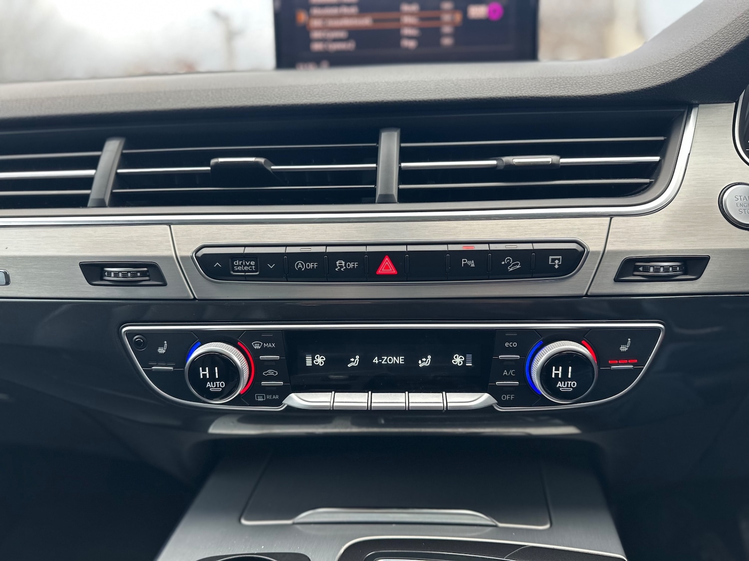 Used Audi Q7 2016 for sale - 76614286: Photo 59