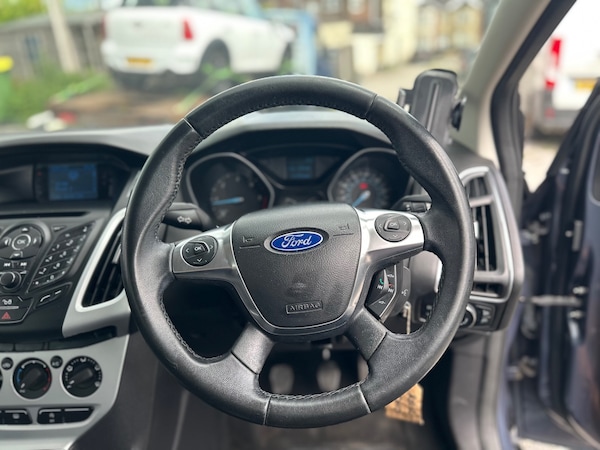 Used Ford Focus 2012 for sale - 74970799: Photo 18