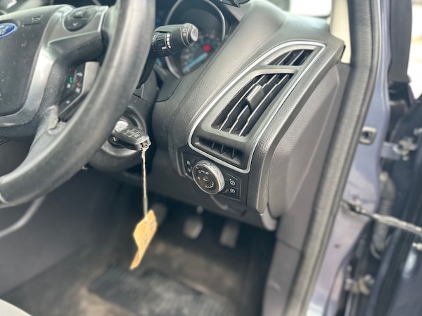 Used Ford Focus 2012 for sale - 74970799: Photo 37