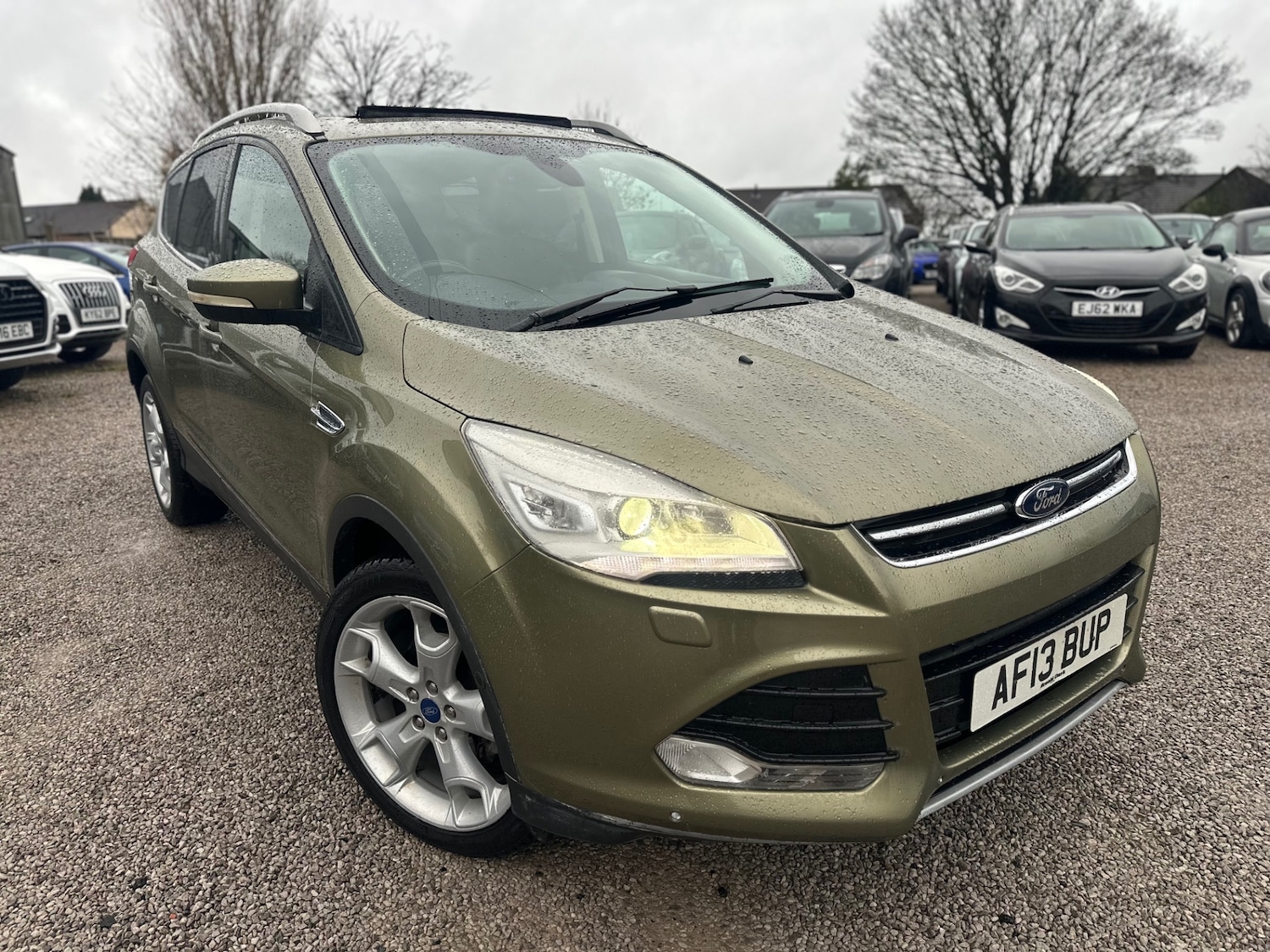 Used Ford Kuga 2013 for sale - 76763284: Photo 2