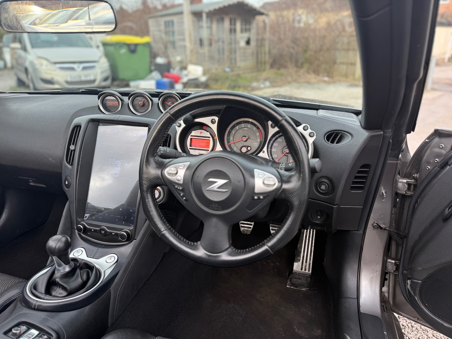 Used Nissan 370 Z 2010 for sale - 77556887: Photo 11