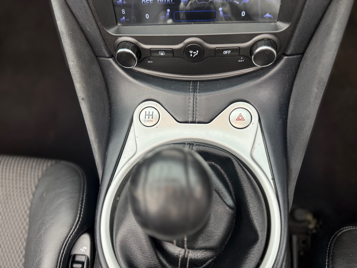 Used Nissan 370 Z 2010 for sale - 77556887: Photo 30