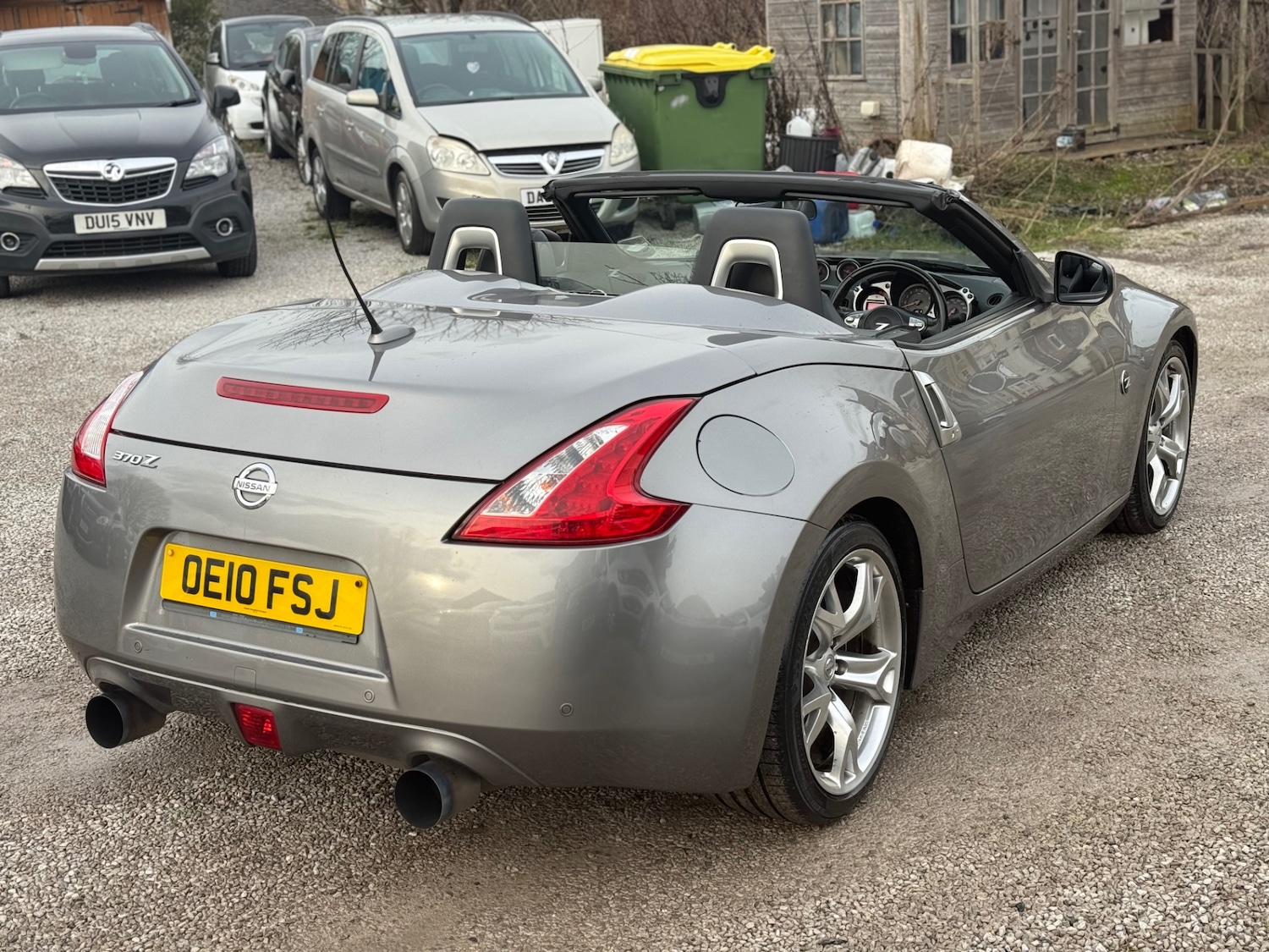 Used Nissan 370 Z 2010 for sale - 77556887: Photo 4