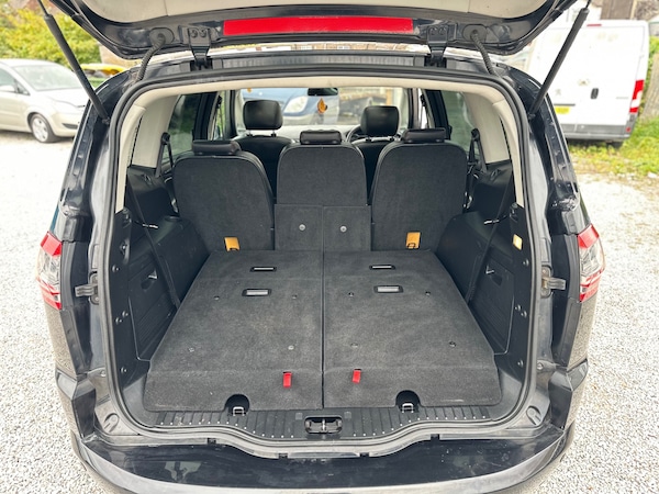 Used Ford S-Max 2011 for sale - 76225490: Photo 40