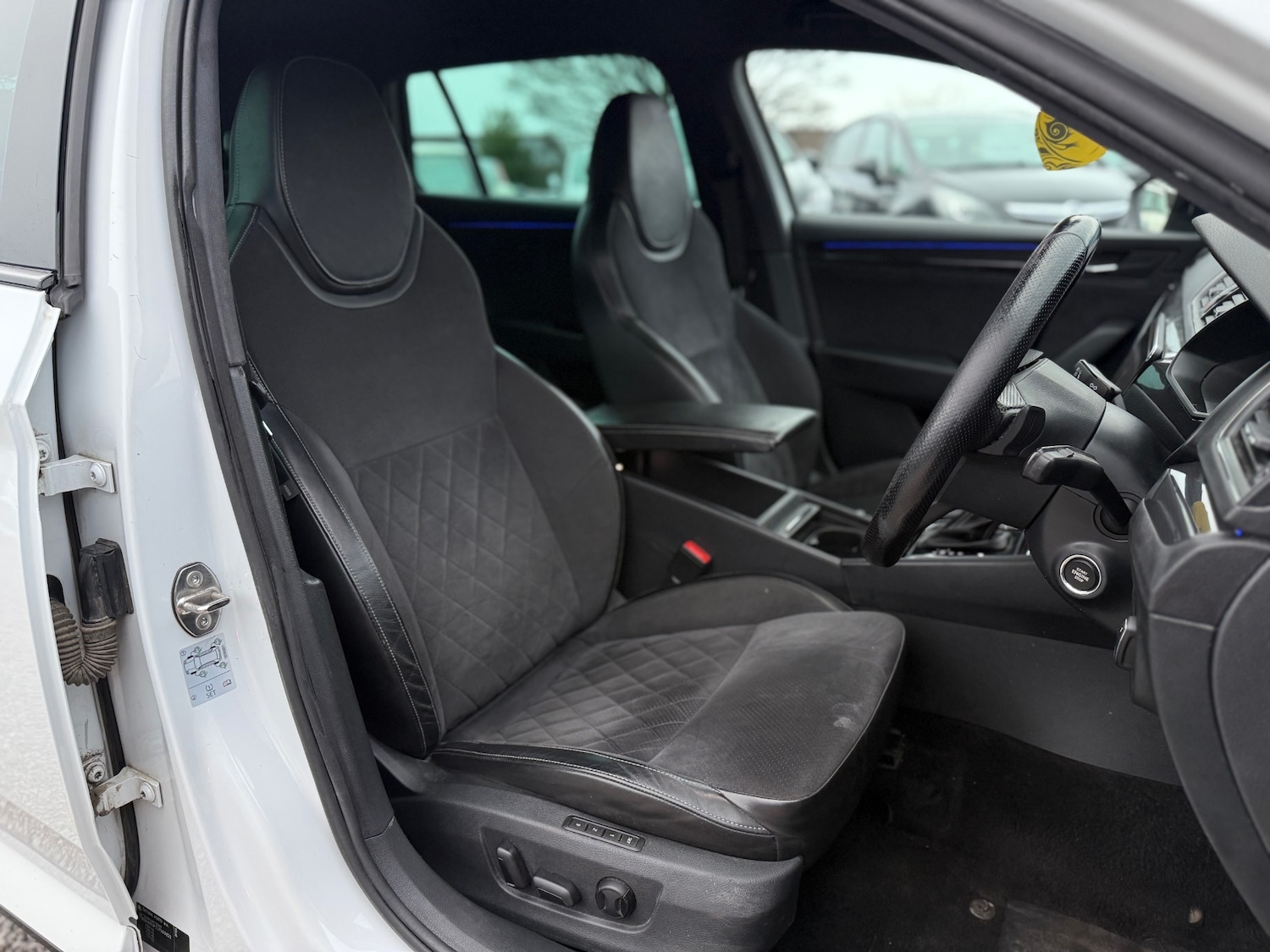 Used Skoda Superb 2018 for sale - 77035761: Photo 14