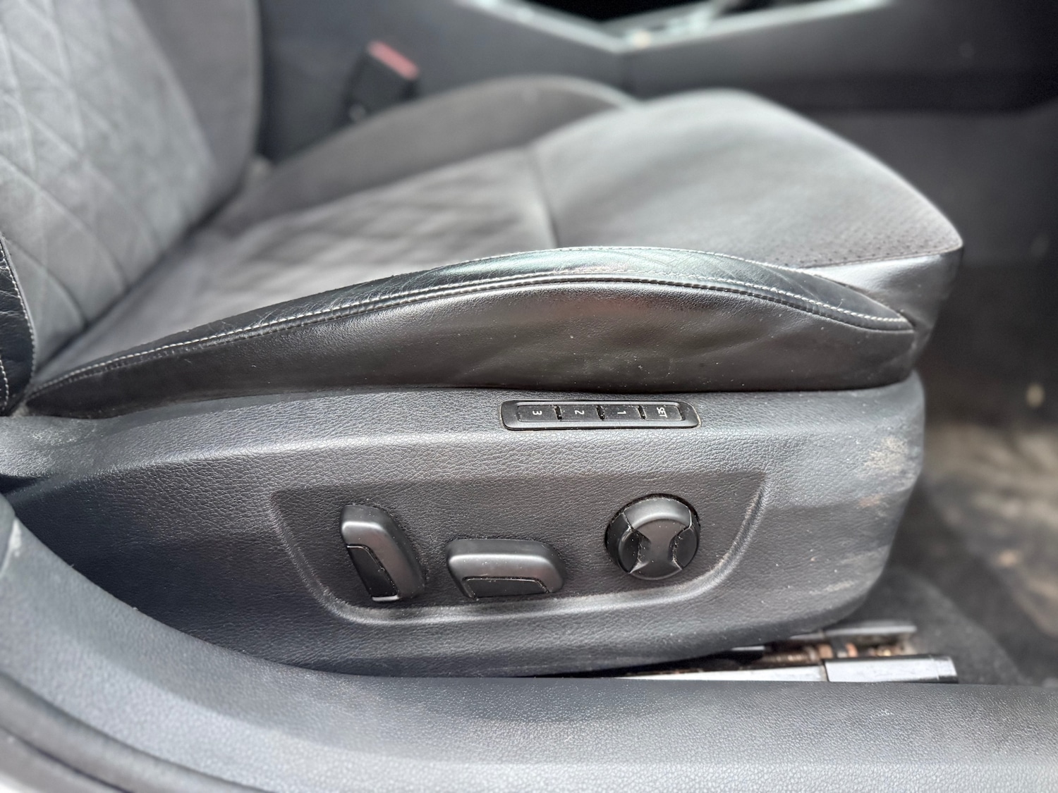 Used Skoda Superb 2018 for sale - 77035761: Photo 42