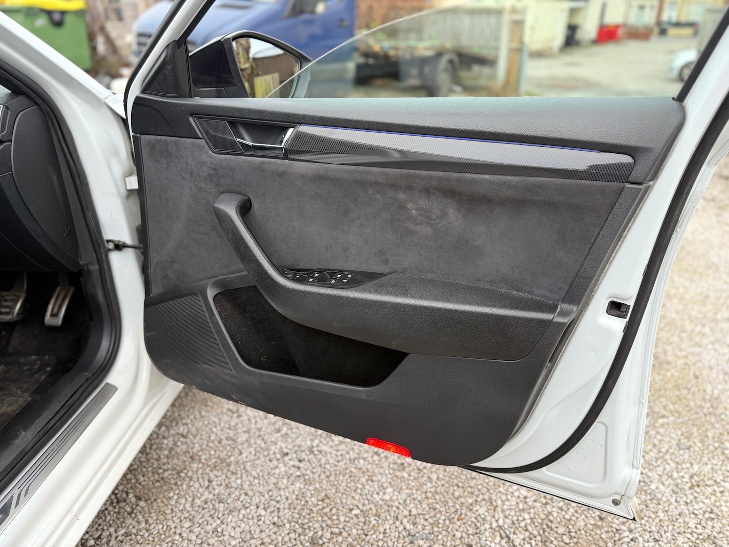 Used Skoda Superb 2018 for sale - 77035761: Photo 44