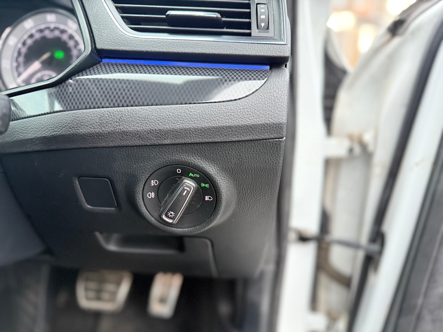 Used Skoda Superb 2018 for sale - 77035761: Photo 46