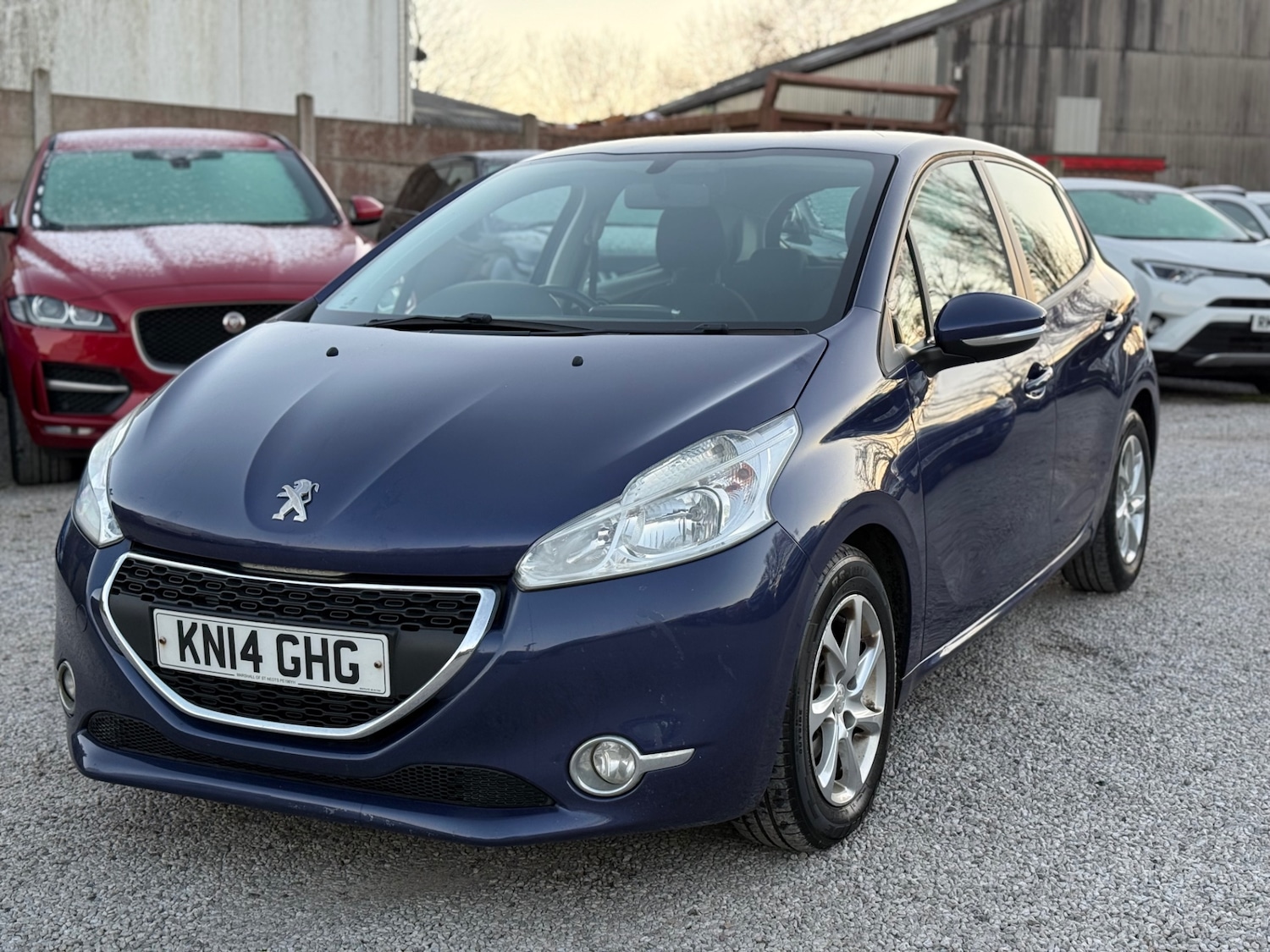 Used Peugeot 208 2014 for sale - 77096828: Photo 12