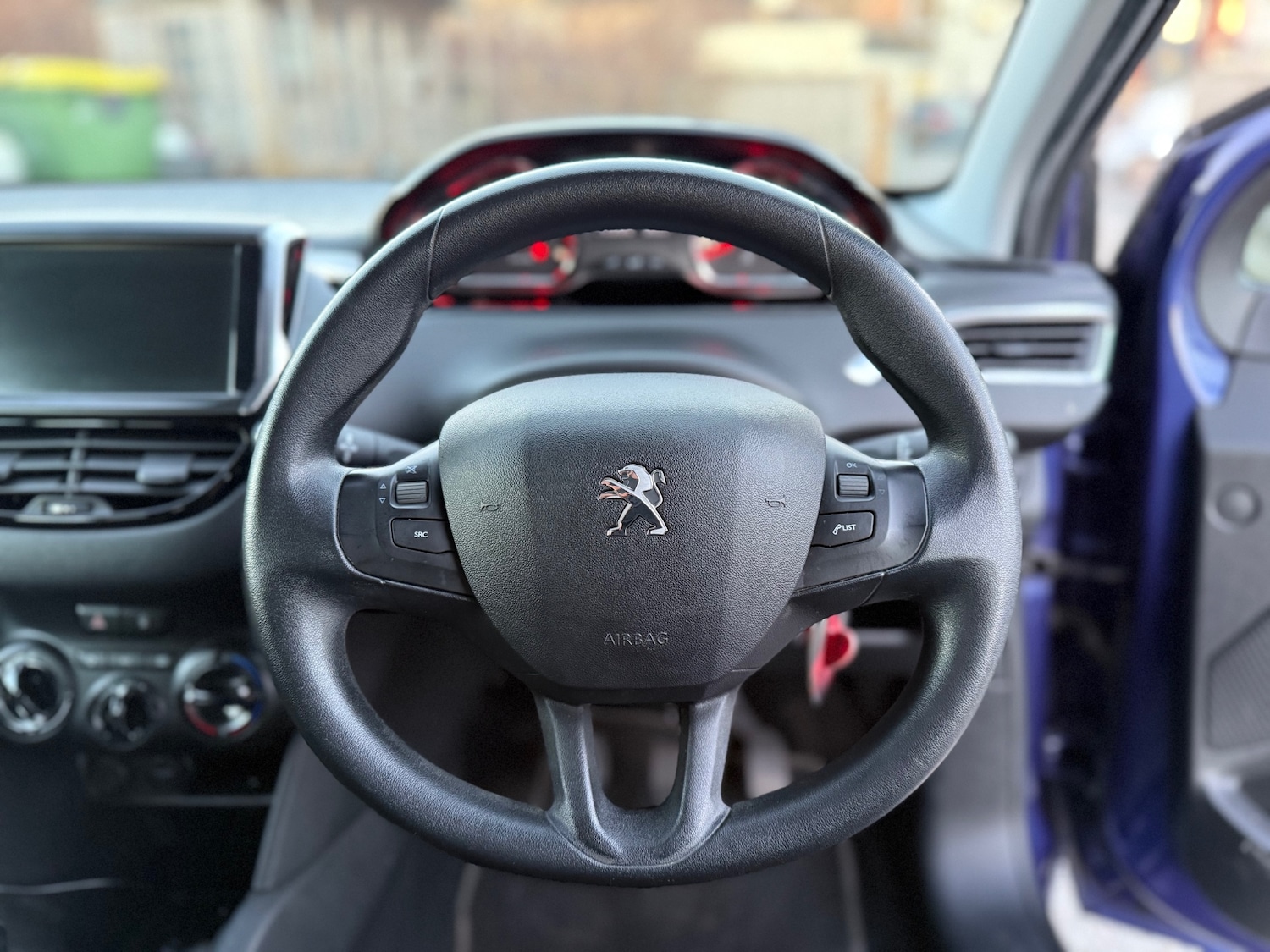 Used Peugeot 208 2014 for sale - 77096828: Photo 19