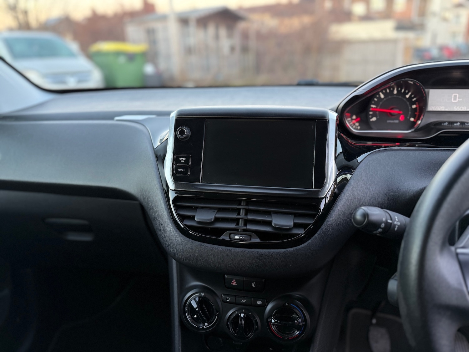 Used Peugeot 208 2014 for sale - 77096828: Photo 21