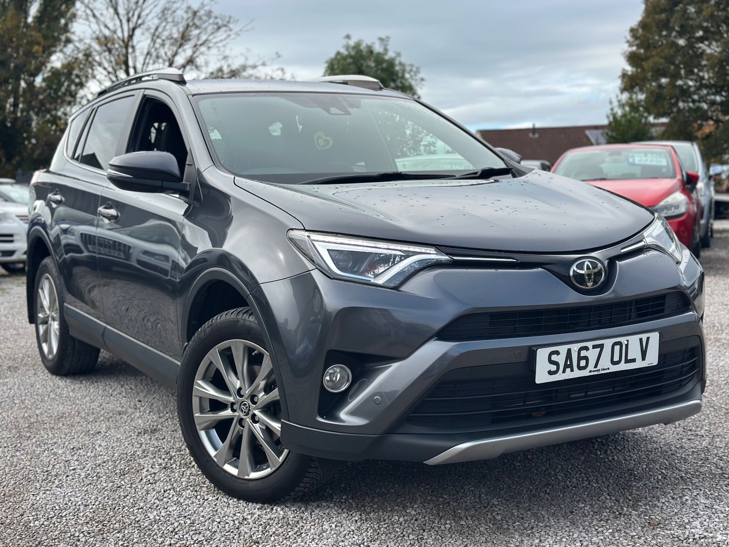 Used Toyota RAV4 2017 for sale - 76330275: Photo 24