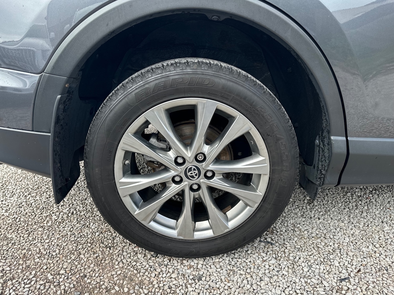 Used Toyota RAV4 2017 for sale - 76330275: Photo 28