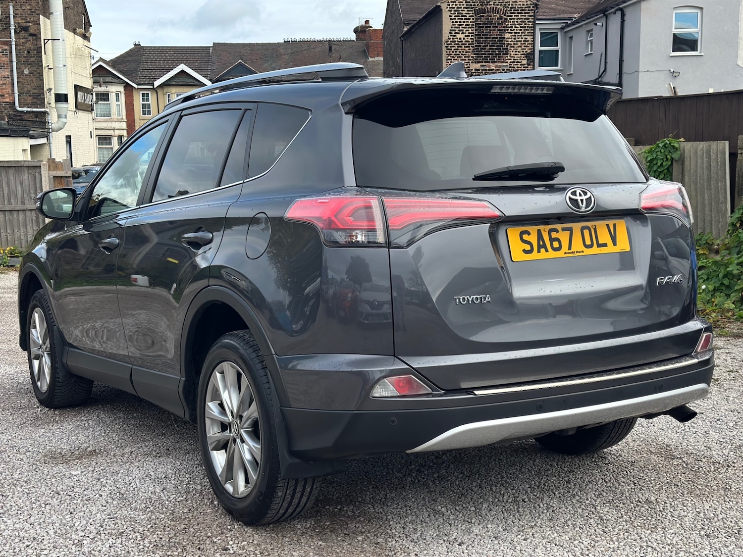 Used Toyota RAV4 2017 for sale - 76330275: Photo 30