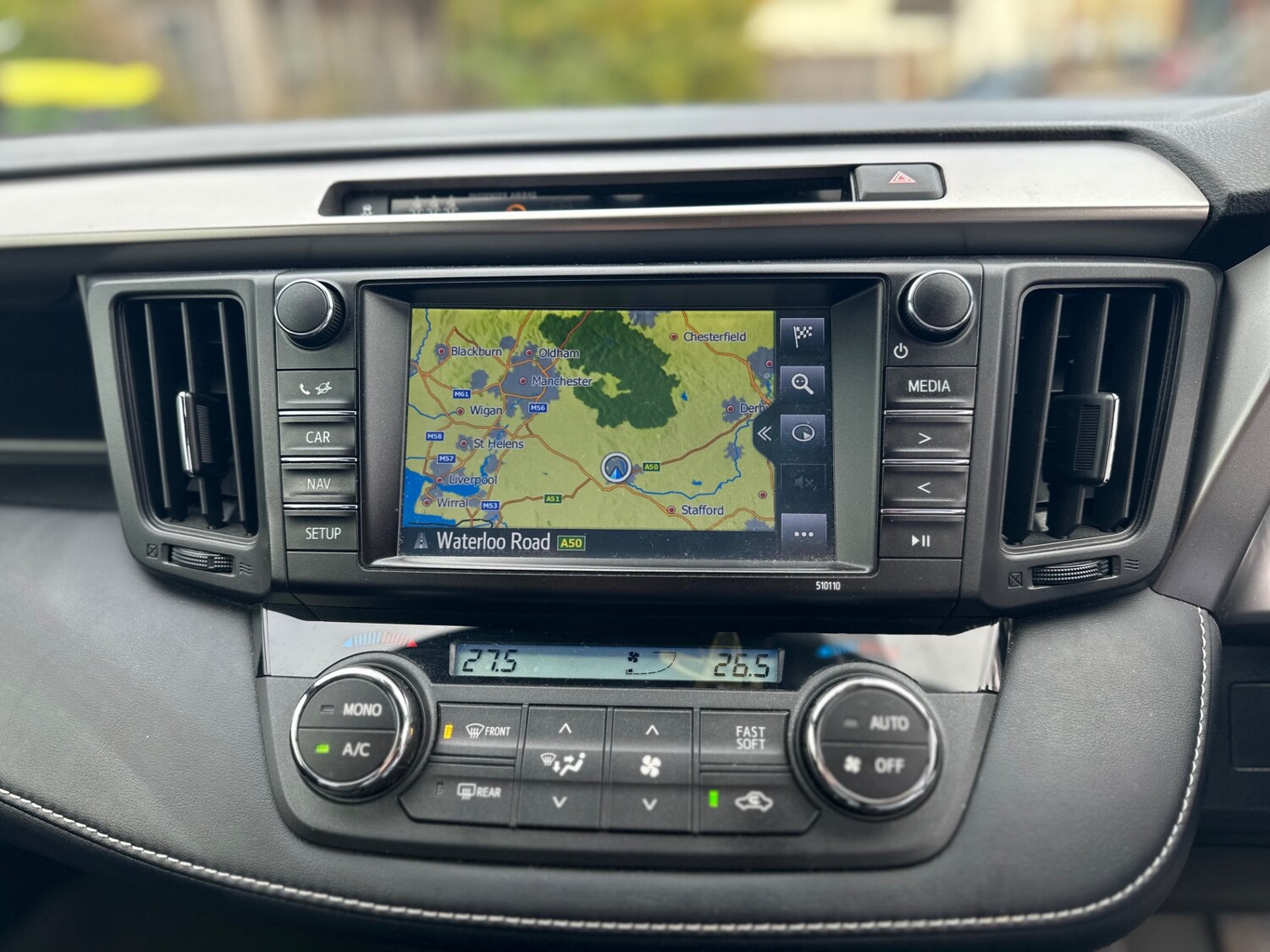 Used Toyota RAV4 2017 for sale - 76330275: Photo 44